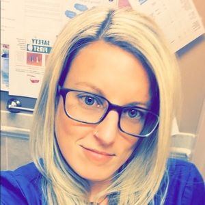 Meet your Posher, Sara